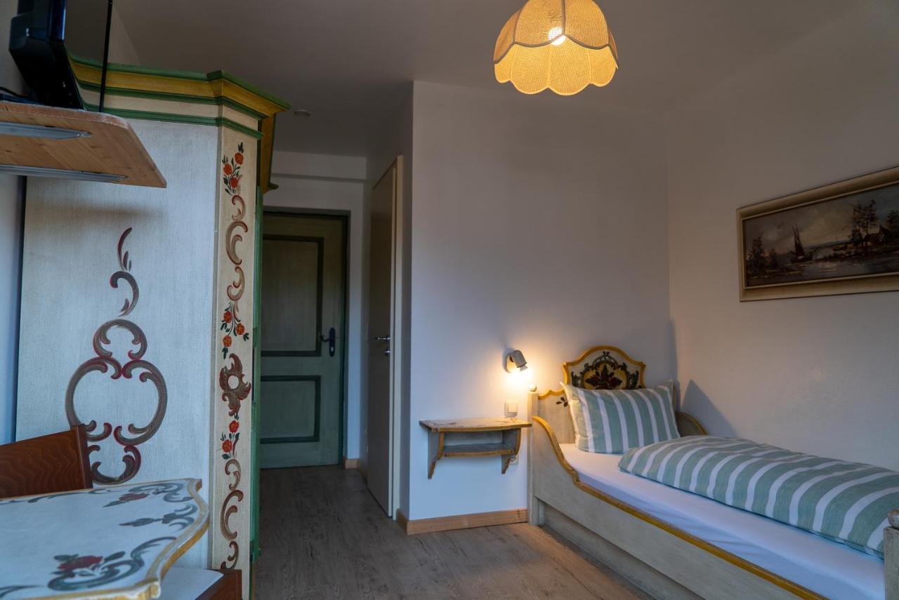 Hotel Bavaria Инцелль Номер фото