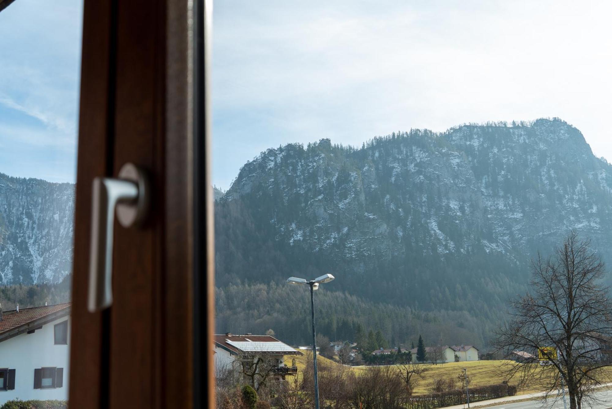 Hotel Bavaria Инцелль Номер фото